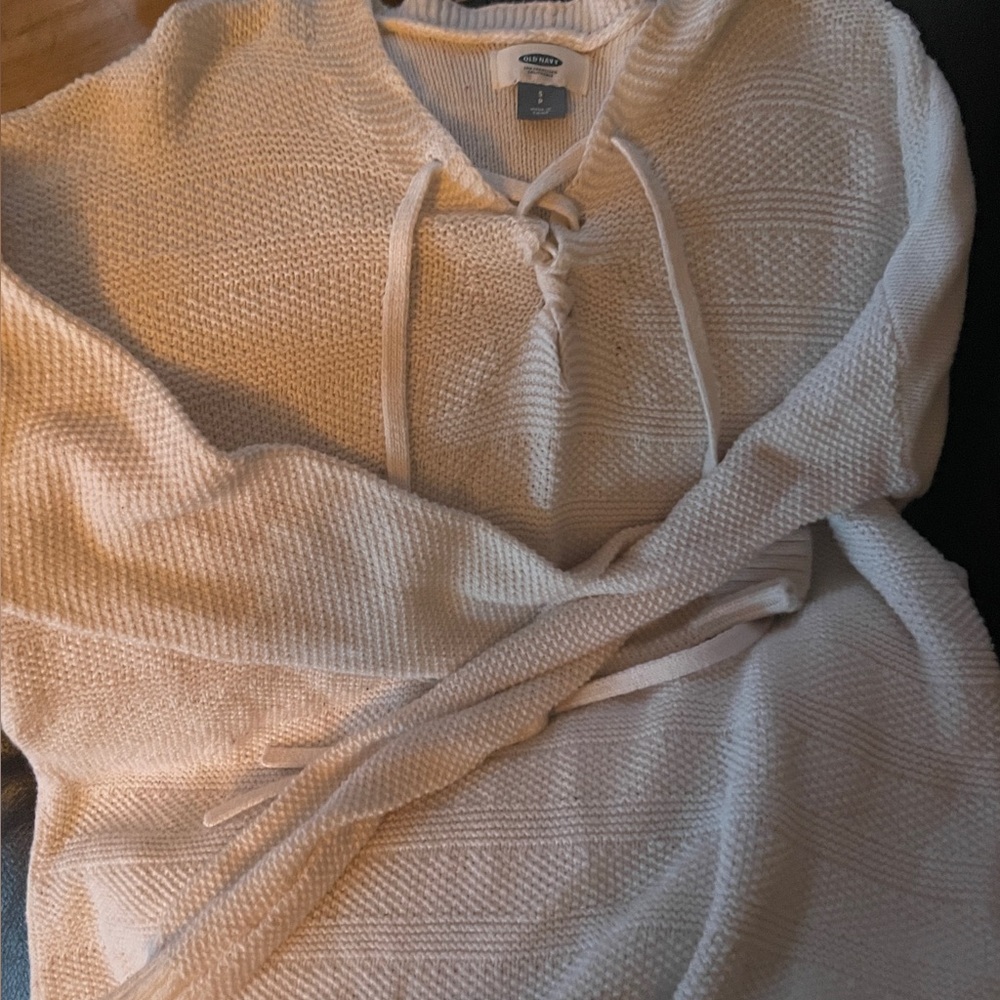 Old Navy Sweater